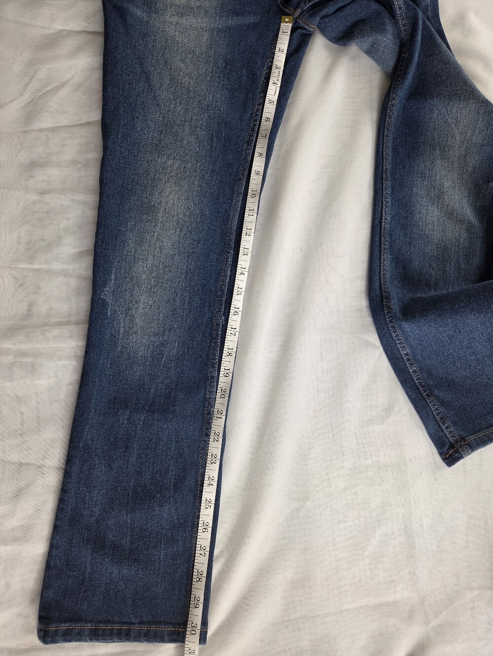 Crooks & Castle Men's Classic Blue Jeans - Picture 6 of 7